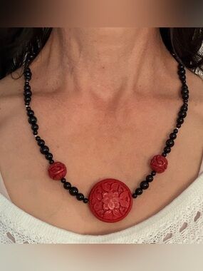 Vintage Hand-Carved Red Cinnabar & Black Bead Statement Necklace Floral